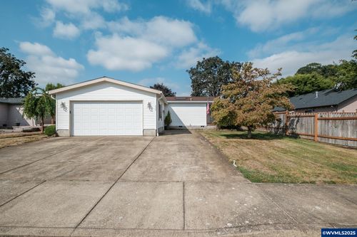 430 Oakdale Ct, Jefferson, OR, 97352-9505 | Card Image