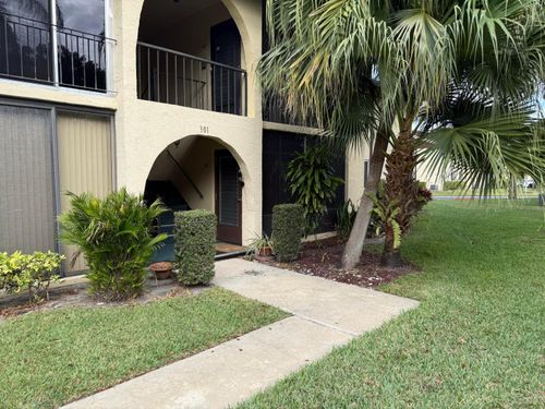 b-1-301 Pine Ridge Cir, Greenacres, FL, 33463-1986 | Card Image