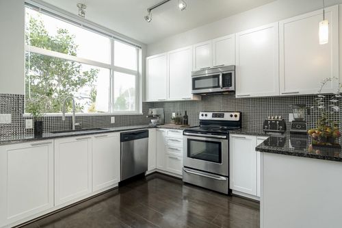 28-16223 23a Ave, Surrey, BC, V3Z6P4 | Card Image
