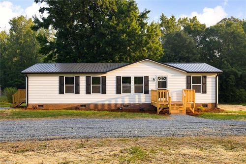 20733 S Nc Highway 109, Denton, NC, 27239-7856 | Card Image