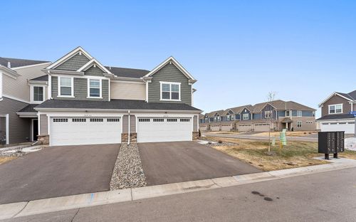 10731 Wiles Way, Woodbury, MN, 55129-5733 | Card Image