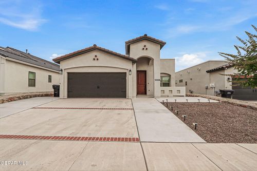 13106 Kington Ave, El Paso, TX, 79928-5385 | Card Image