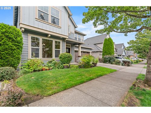 839 Sw Grant Way, Troutdale, OR, 97060-1558 | Card Image