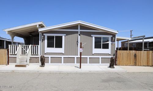 21801 Mesquite St, California City, CA, 93505-6041 | Card Image