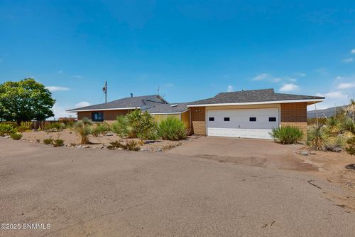 1895 Ocotillo Dr, Alamogordo, NM, 88310-3506 | Card Image