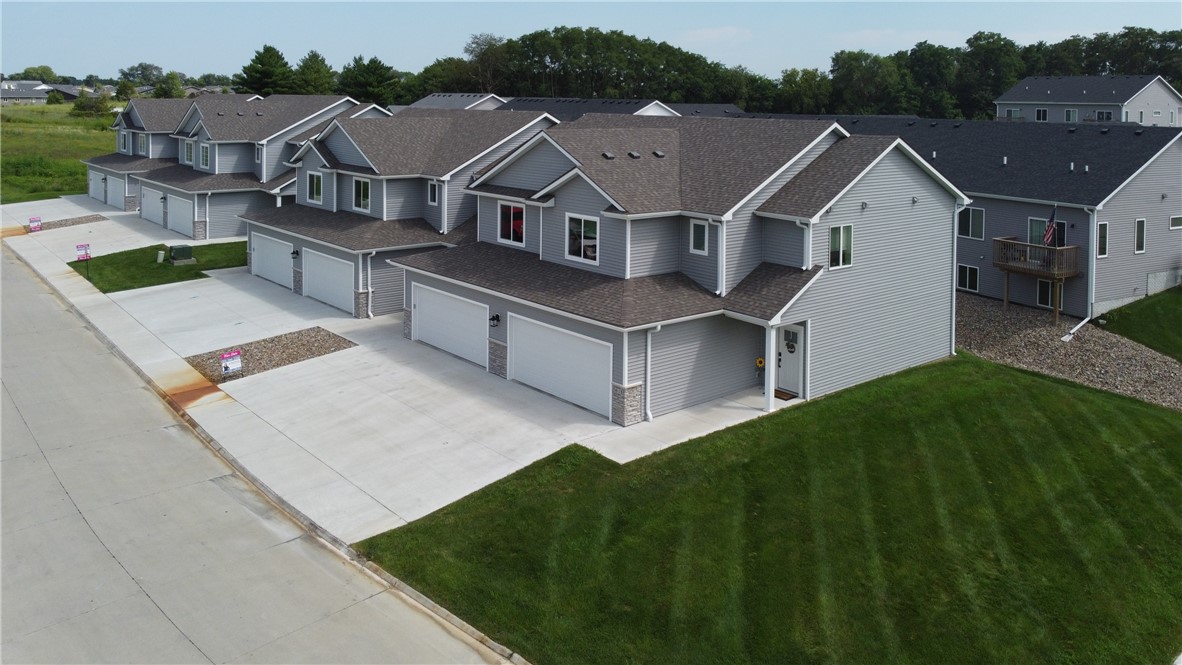 Buckthorne Dr, Pleasant Hill, IA 50327