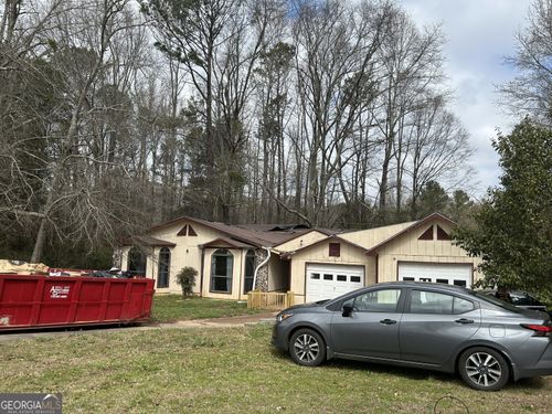 64 Ruby Dr, Woodbury, GA, 30293-2401 | Card Image