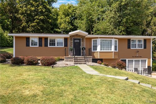 104 Ivy Ln, Syracuse, NY, 13219-2810 | Card Image