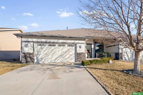 5811 N 159th St, Omaha, NE, 68116-2807 | Card Image