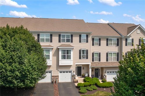 4099 Yorktown Rd, COOPERSBURG, PA, 18036-8802 | Card Image