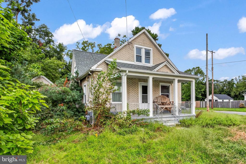 Residential in VINELAND 4