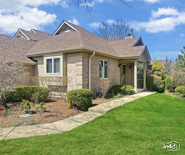 2232 Durand Dr, Townhouse with 2 bedrooms, 2 bathrooms and 2 parking in Downers Grove IL | Image 33