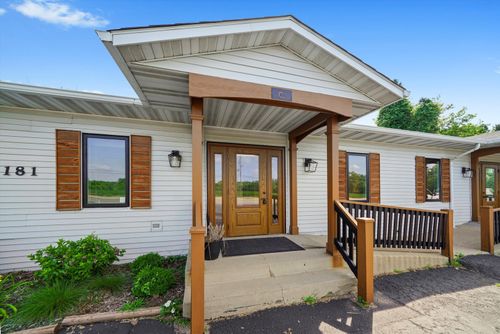 c-181 N Virginia St, Crystal Lake, IL, 60014-3433 | Card Image