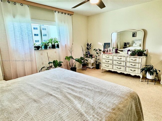 APT-503 - 619 Ne 14 Th Ave, Condo with 1 bedrooms, 2 bathrooms and null parking in Hallandale Beach FL | Image 7