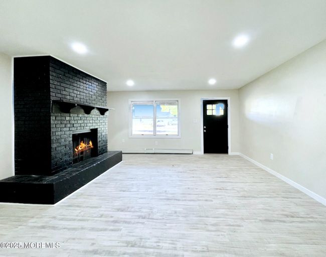 249 Center St, House other with 3 bedrooms, 2 bathrooms and null parking in Little Egg Harbor NJ | Image 4