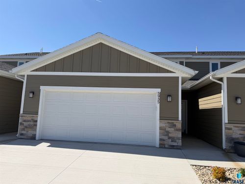 5935 S Whisper Creek Pl, Sioux Falls, SD, 57108-3098 | Card Image