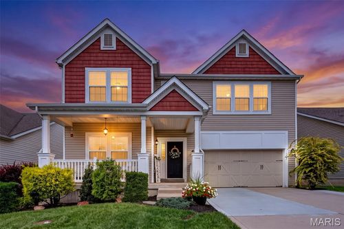 1805 English Oak Dr, Lake St Louis, MO, 63367-6425 | Card Image