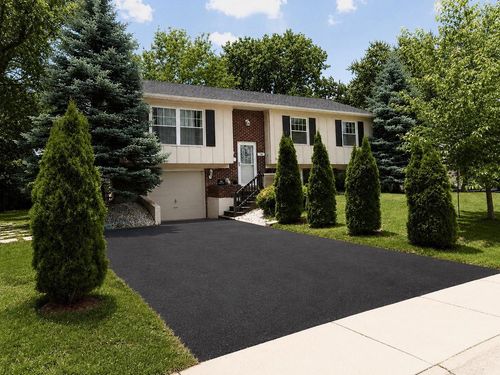 36 Red Haw Ln, Lake Zurich, IL, 60047-2618 | Card Image