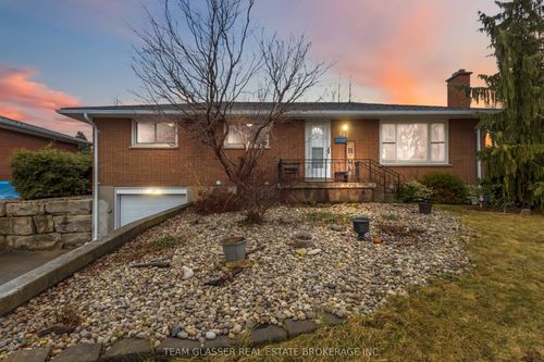 362 Chippendale Cres, London, ON, N5Z3G2 | Card Image