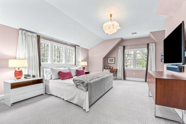 22 Chadwick Rd, House other with 5 bedrooms, 6 bathrooms and 6 parking in Weston MA | Image 16