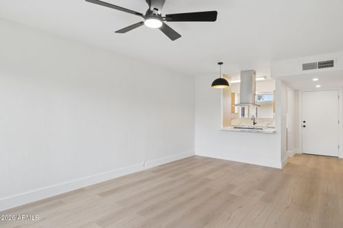 272-4630 N 68th St, Scottsdale, AZ, 85251-2058 | Card Image