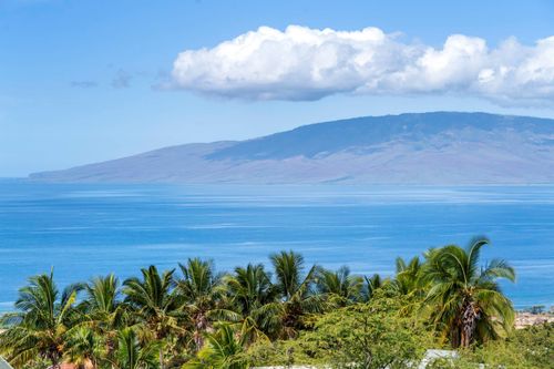 b-60 E Huapala Pl, Lahaina, HI, 96761-5723 | Card Image
