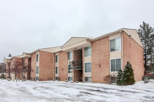 1-4194 Packard St, Ann Arbor, MI, 48108-1544 | Card Image