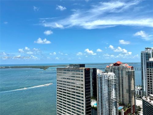 apt-3903-950 Brickell Bay Dr, Miami, FL, 33131-3958 | Card Image