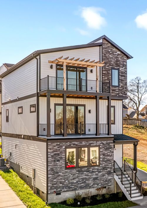 a-5915 Maxon Ave, Nashville, TN, 37209-1826 | Card Image