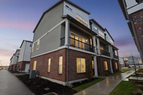 556-12956 S Calf Creek Ct, Riverton, UT, 84096-3022 | Card Image