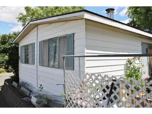 70822 Sw Douglas Dr, Pendleton, OR, 97801 | Card Image