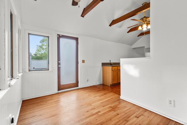 4 Buttonball Trl, House other with 3 bedrooms, 2 bathrooms and null parking in Norwalk CT | Image 10