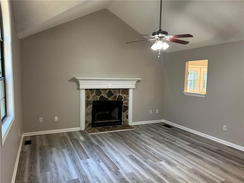 4433 Ford Pl, Snellville, GA, 30039-6655 | Card Image