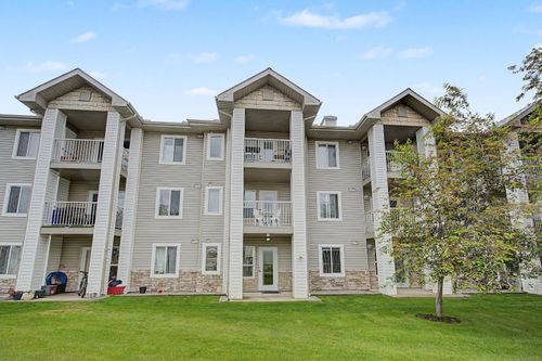 3129-6818 Pinecliff Grove Ne, Calgary, AB, T1Y7L2 | Card Image