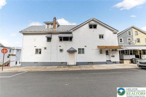 601 E Abbott St, Lansford, PA, 18232-2206 | Card Image