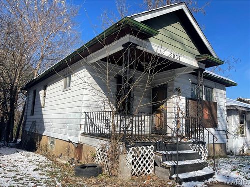 5037 Plover Ave, Saint Louis, MO, 63120-2330 | Card Image