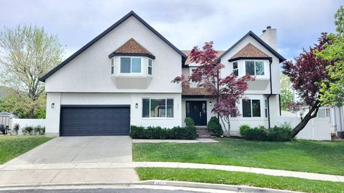 1972 E Everleigh Cir, Sandy, UT, 84093-7054 | Card Image