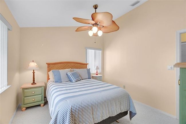 APT-3 - 5720 Pelican Pointe Dr, Condo with 2 bedrooms, 2 bathrooms and null parking in Sebastian FL | Image 18