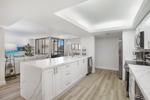 6304-750 Egret Cir, Delray Beach, FL, 33444-7651 | Card Image