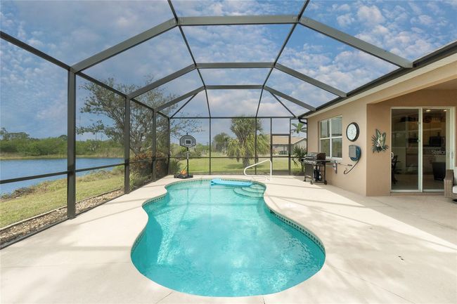 12759 Sw Pembroke Cir S, House other with 3 bedrooms, 2 bathrooms and null parking in LAKE SUZY FL | Image 53