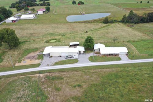 29 Bridle Ln, Stonefort, IL, 62987-1477 | Card Image