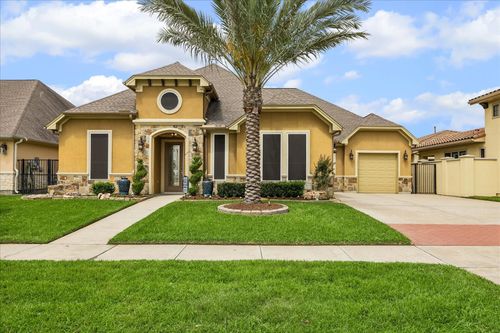 628 Appia Dr, Kemah, TX, 77565-1652 | Card Image