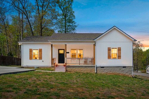 391 Elm Ave, Lewisburg, TN, 37091-3525 | Card Image