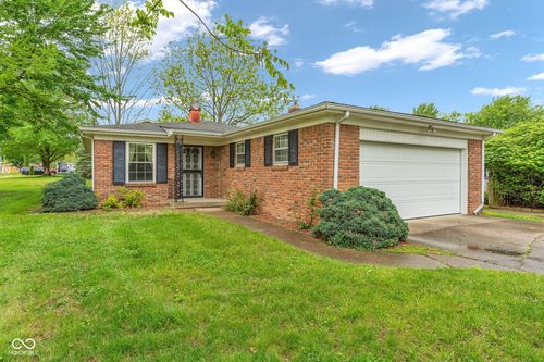 6734 Castle Manor Drive, Indianapolis, IN, 46214 | Card Image