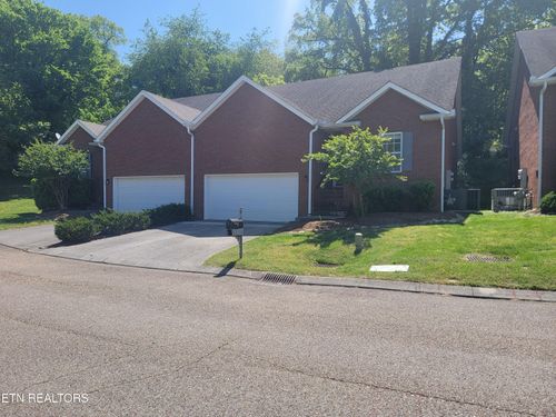 3276 Thomas Hill Way, Knoxville, TN, 37917-2968 | Card Image