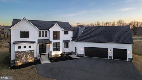 330 Trout Rd, STATE COLLEGE, PA, 16801-7303 | Card Image