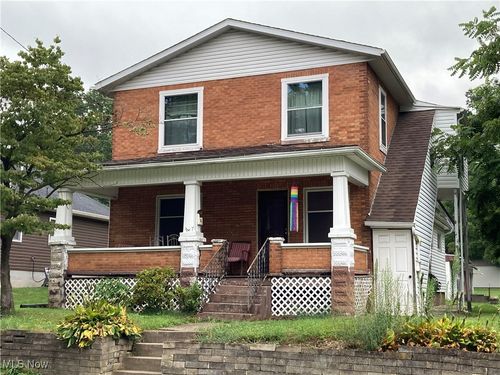 657 N Bever St, Wooster, OH, 44691-2947 | Card Image