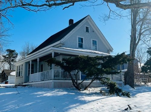 64 Hunters Brook Rd, Bourne, MA, 02562 | Card Image