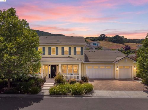309 Wingfield Ct, Danville, CA, 94526-4800 | Card Image