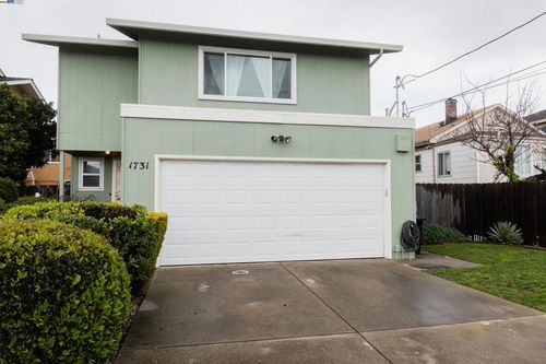 1731 Post Ave, San Pablo, CA, 94806-4420 | Card Image